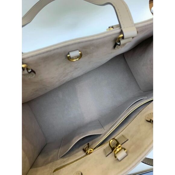 Louis Vuitton Women Pre-Loved Bag Very Good Condition - Picture 6 of 7